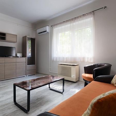 Nimrod Apartman Apartment Eger Luaran gambar